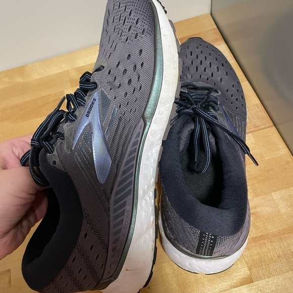 Brooks Transcend 6 Womens Size
10 Shark/Blue Running Shoes - Picture 5 of 7